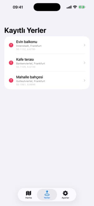 Shade Tracker iPhone uygulaması – Kayıtlı yerler listesi, adlandırılmış konumları çözülmüş adresleriyle gösteriyor